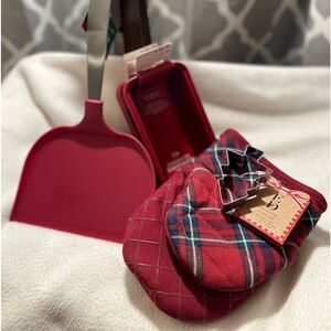 NWT Lg. Spatula, Oven Mitt w/cookie cutter, 2 sets of mini loaf pans (total 4)